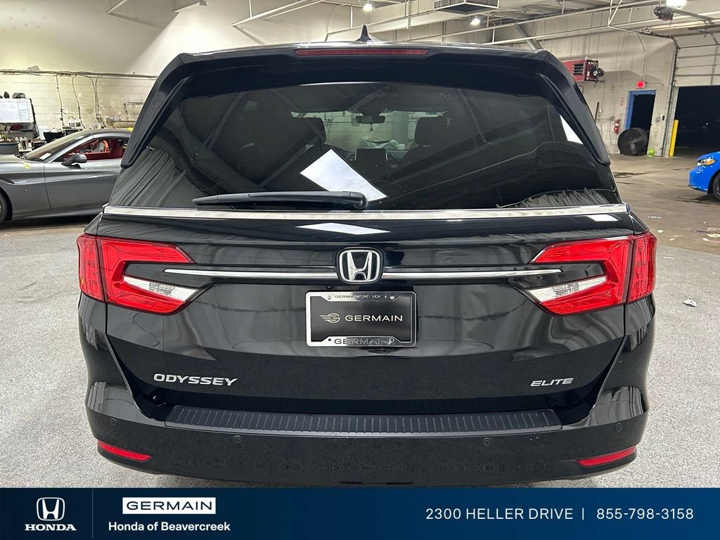 Used 2023 Honda Odyssey Elite image 7