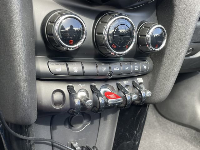 Used 2022 MINI Cooper S image 28