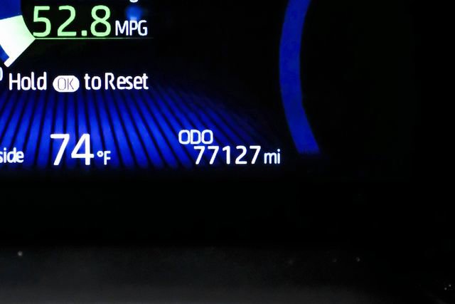 Used 2021 Toyota Corolla LE image 25