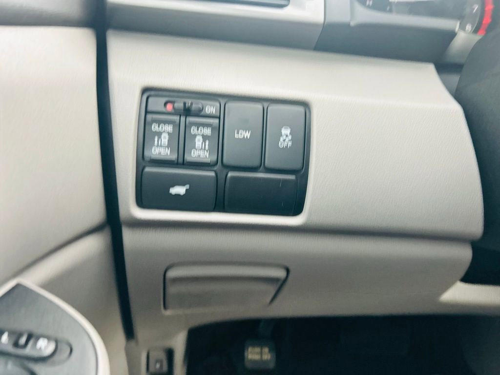 Used 2015 Honda Odyssey EX-L image 33