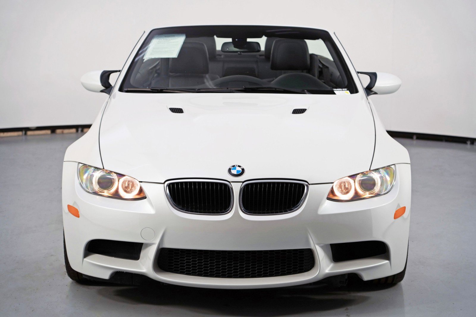 Used 2011 BMW M3 Convertible image 39