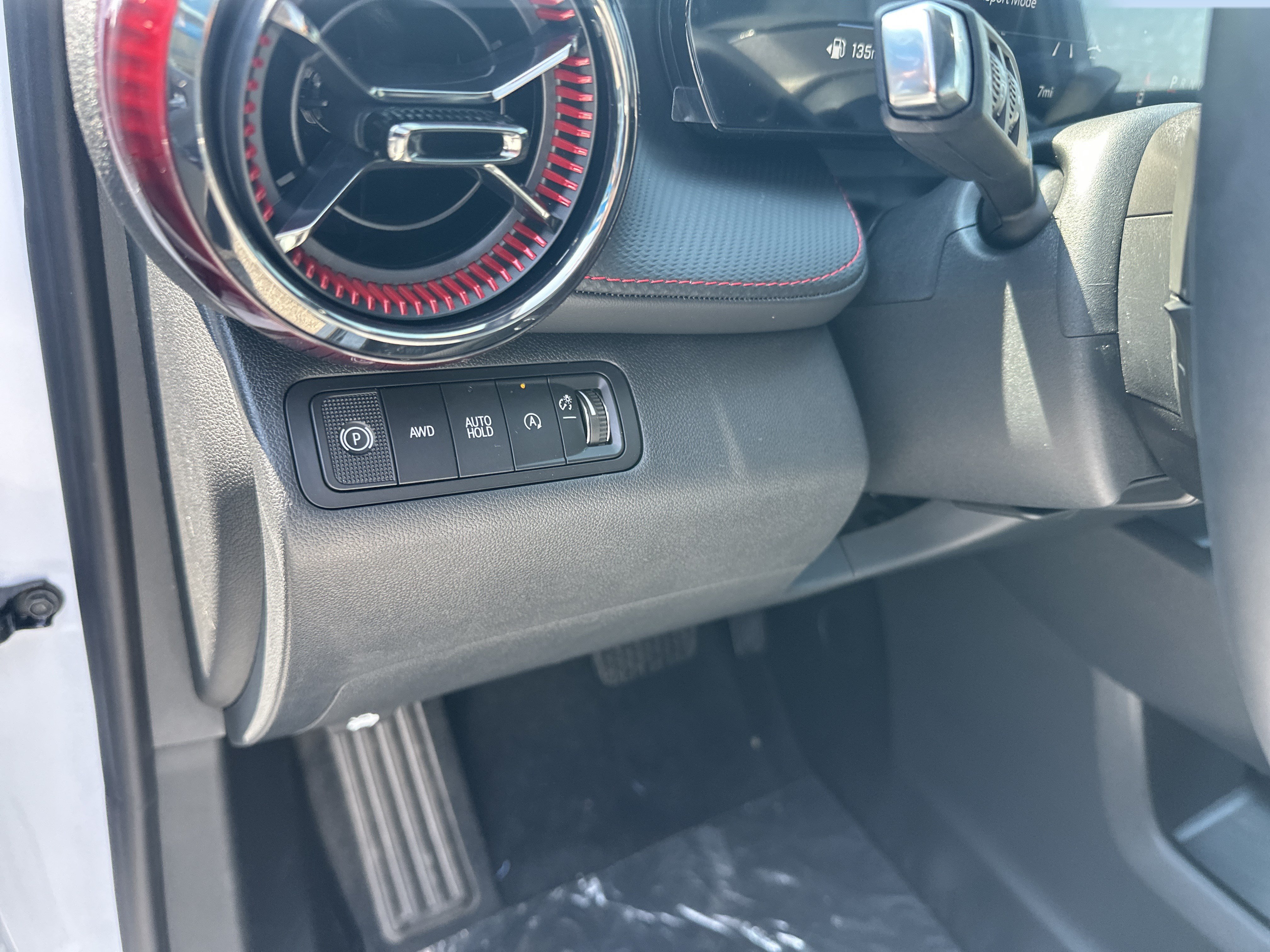 New 2027 Chevrolet Equinox RS w/ Safety and Technology Package AWD/4WD image 12