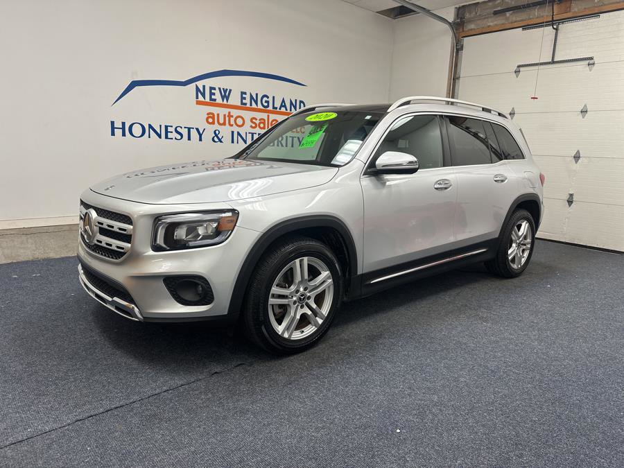 Used 2020 Mercedes-Benz GLB 250 4MATIC w/ Premium Package image 1