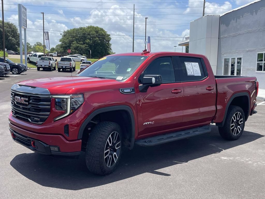 Used 2024 GMC Sierra 1500 AT4 w/ AT4 Preferred Package AWD/4WD image 7