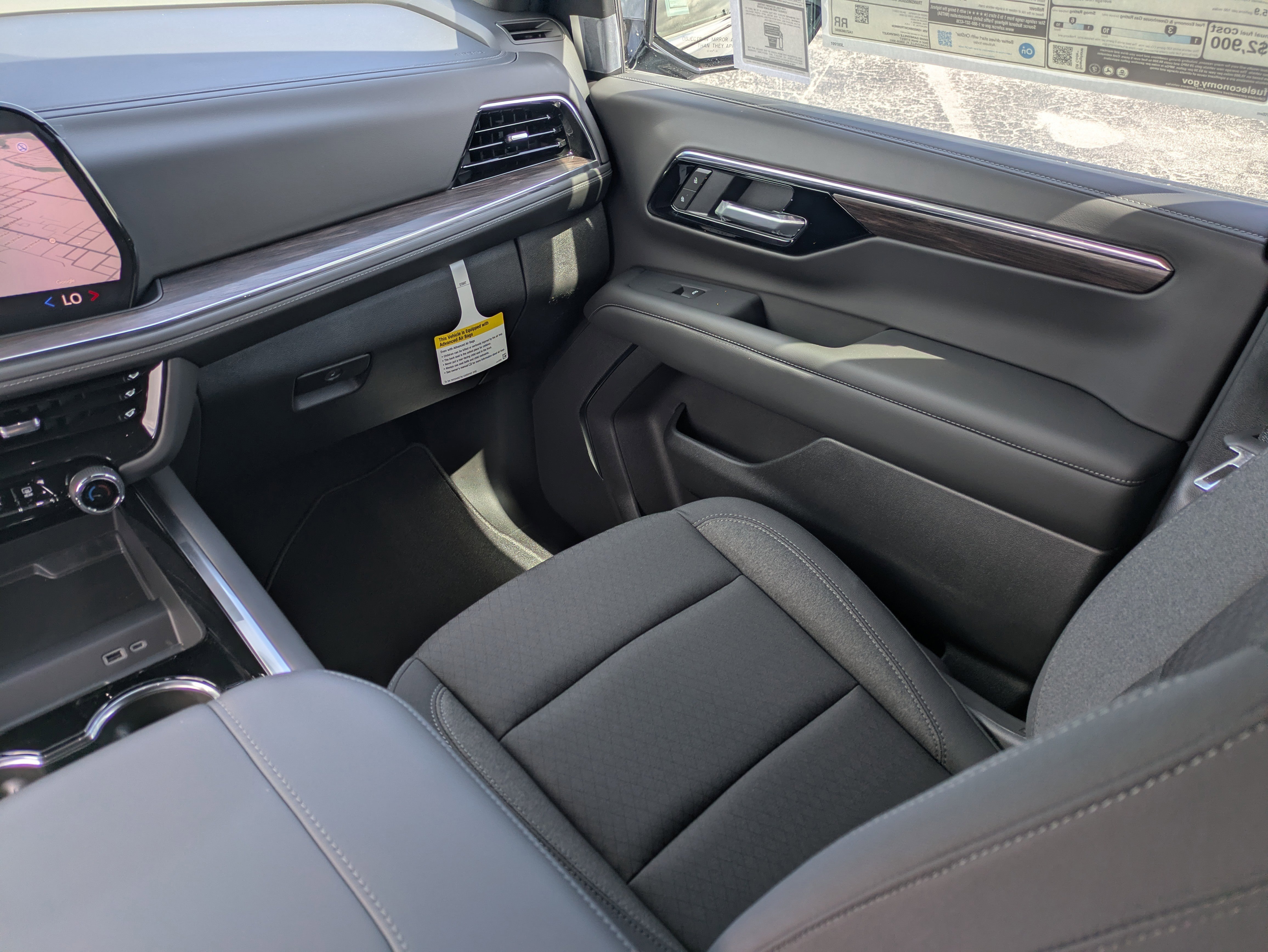 New 2026 Chevrolet Suburban LS RWD image 14
