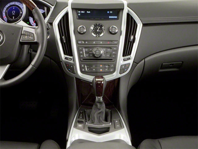 Used 2010 Cadillac SRX Luxury image 14