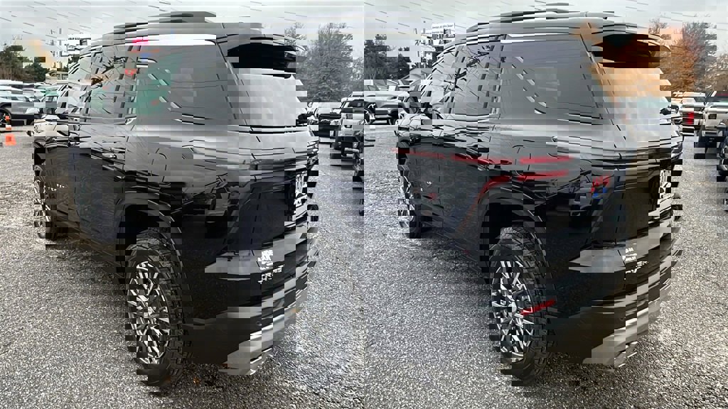 New 2026 Chevrolet Traverse LT image 7