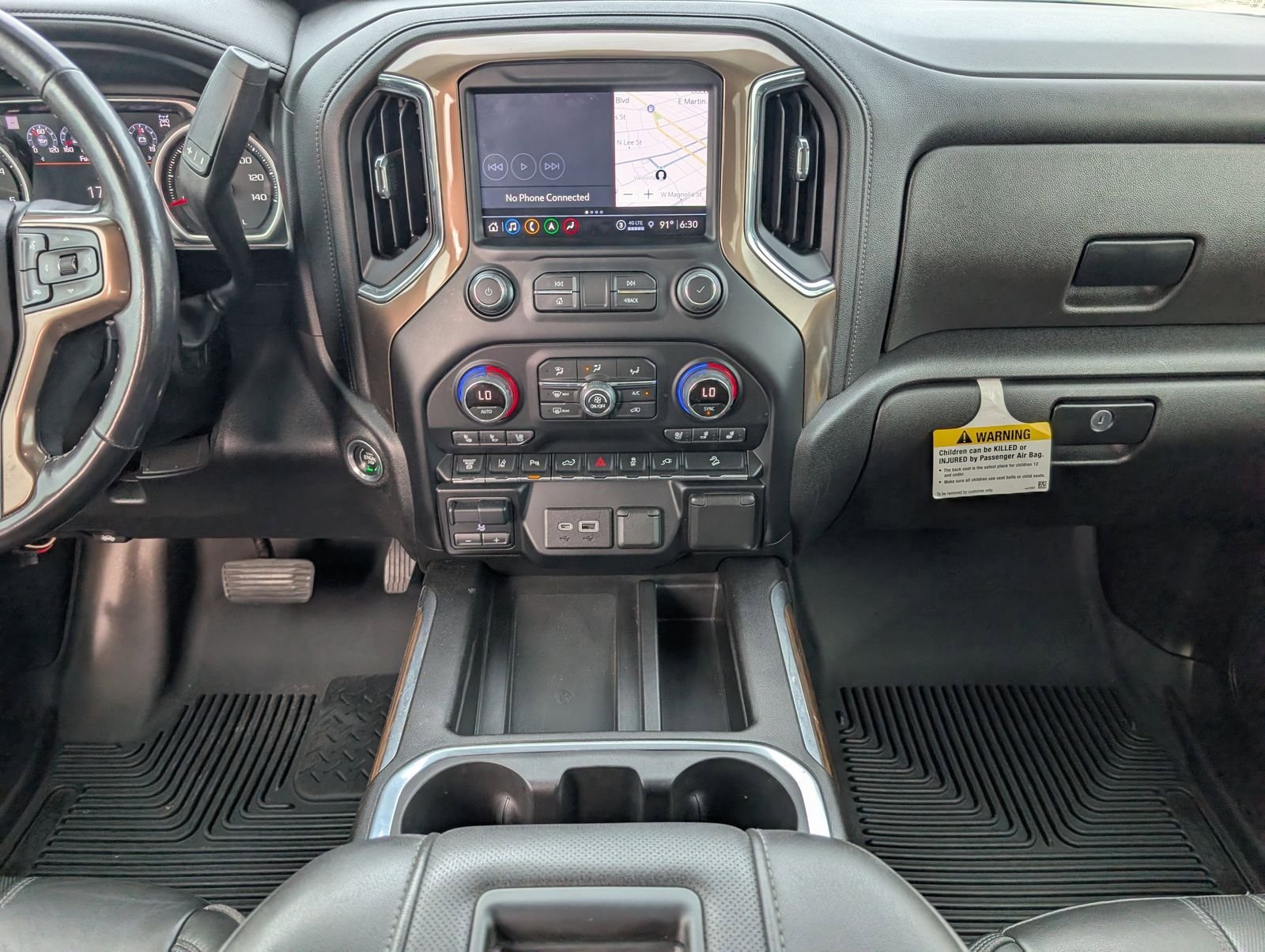 Used 2022 Chevrolet Silverado 2500 High Country w/ Technology Package AWD/4WD image 7