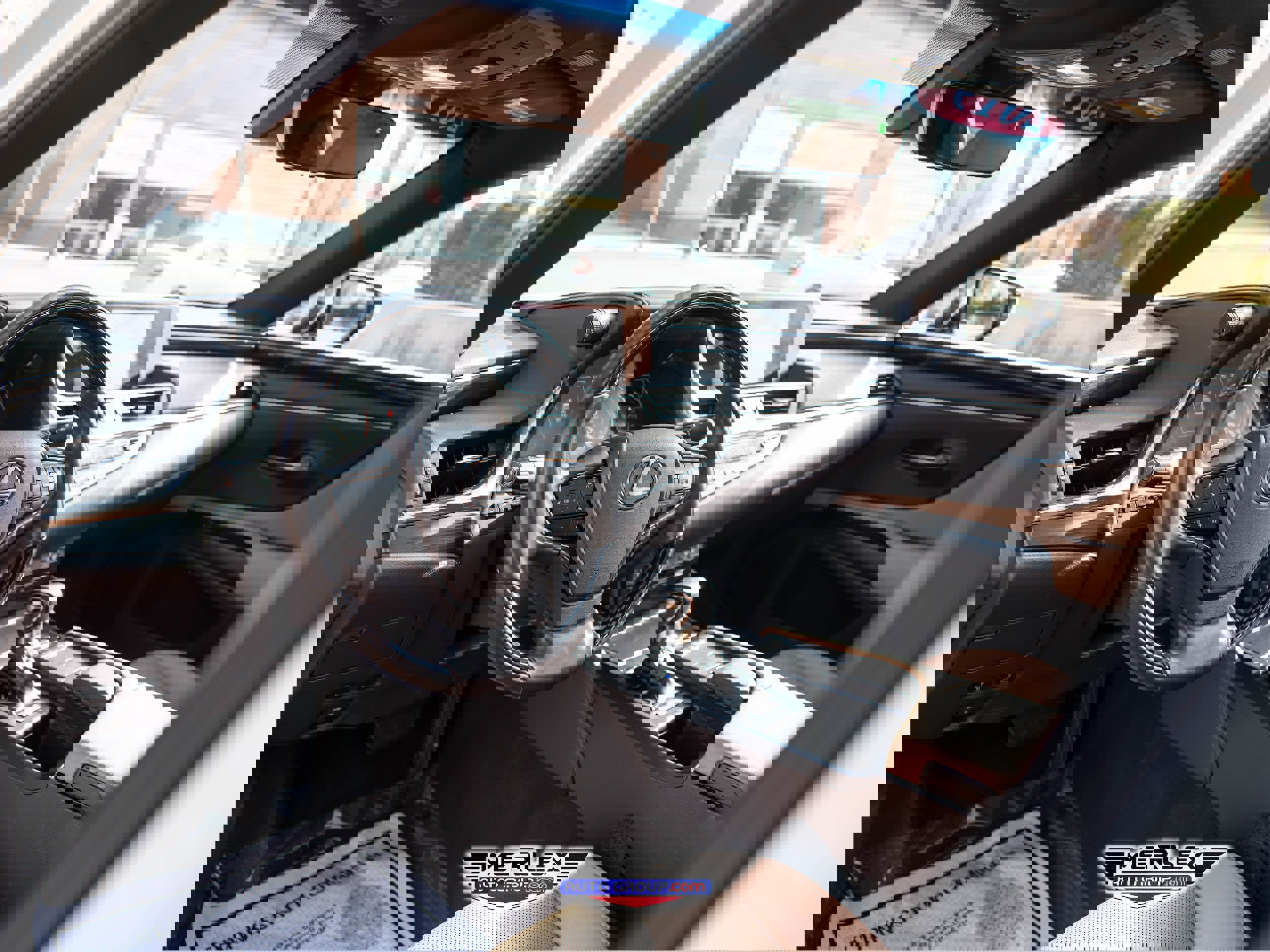 Used 2019 Lexus ES 350 Premium w/ Premium Package image 13