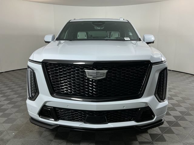 Used 2026 Cadillac Escalade V AWD/4WD image 2