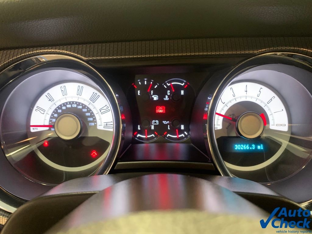 Used 2010 Ford Mustang GT image 39