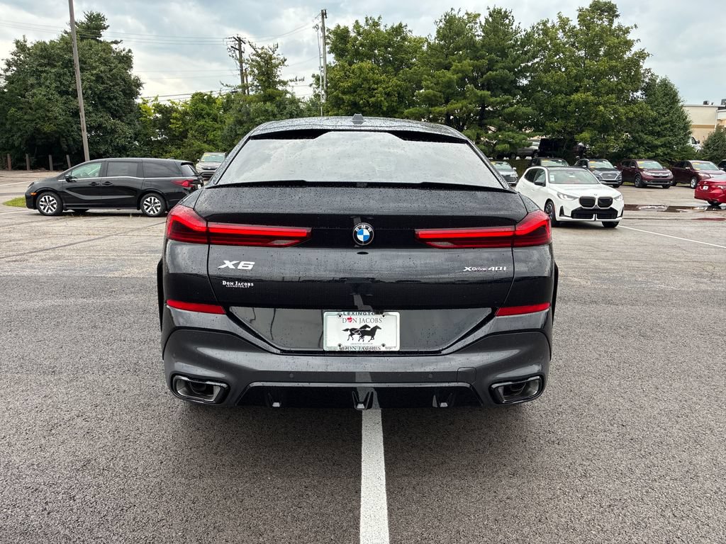 New 2027 BMW X6 xDrive40i w/ Climate Comfort Package AWD/4WD image 4