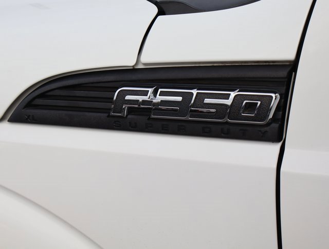 Used 2012 Ford F350 XL w/ XL Value Pkg image 9