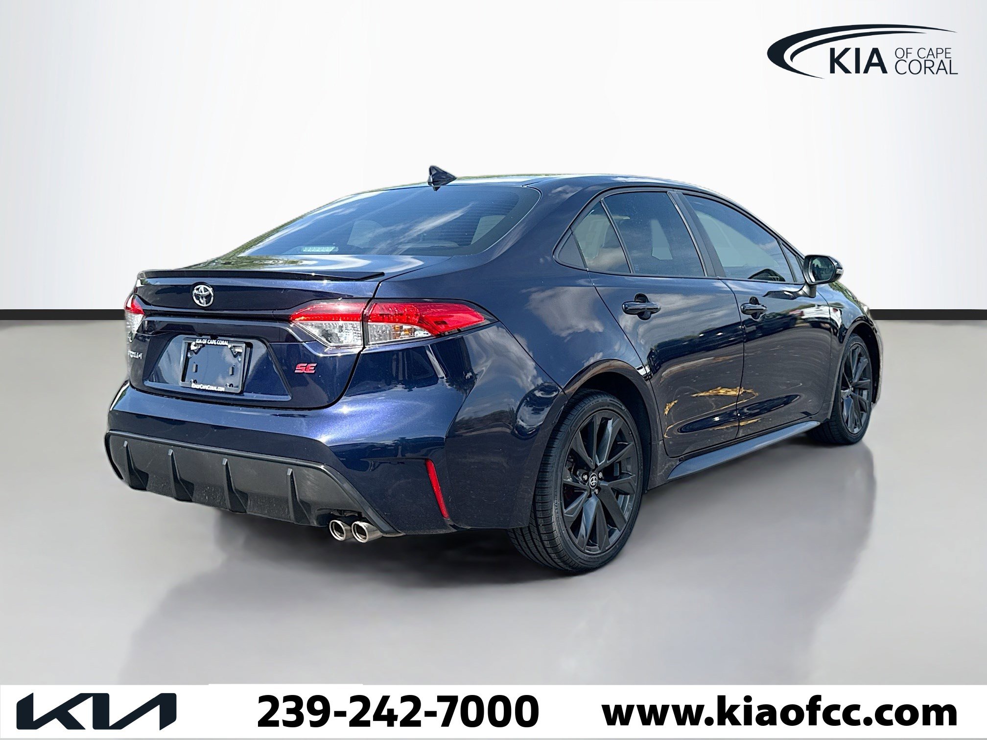Used 2024 Toyota Corolla SE image 6