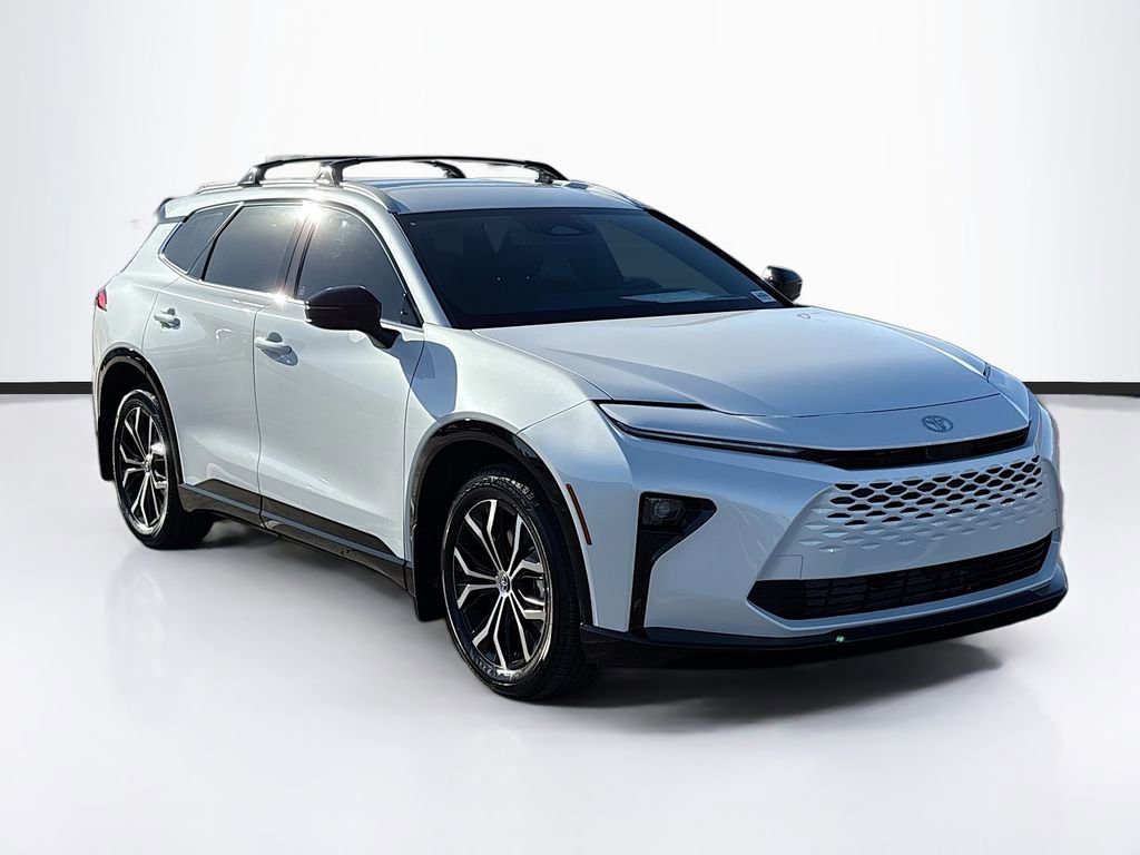 New 2026 Toyota Crown Signia image 3