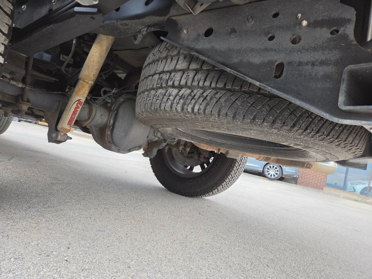 Used 2016 Ford F250 Platinum w/ FX4 Off-Road Package image 17