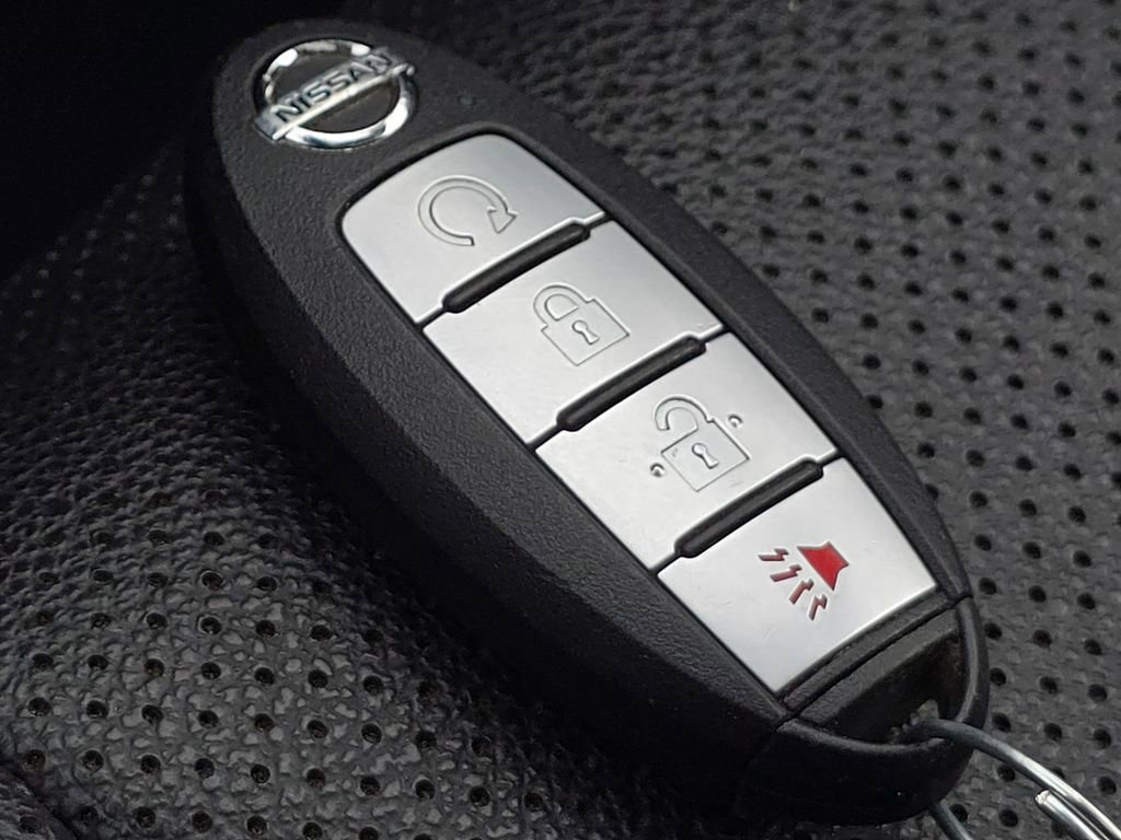Used 2021 Nissan Rogue Sport SL w/ Premium Package image 35