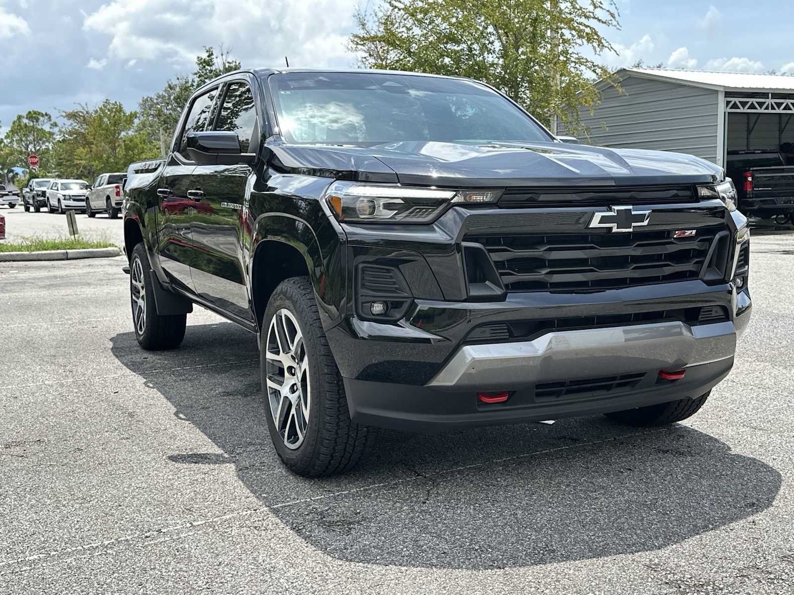 Certified 2024 Chevrolet Colorado Z71 w/ Z71 Convenience Package 2 AWD/4WD image 8