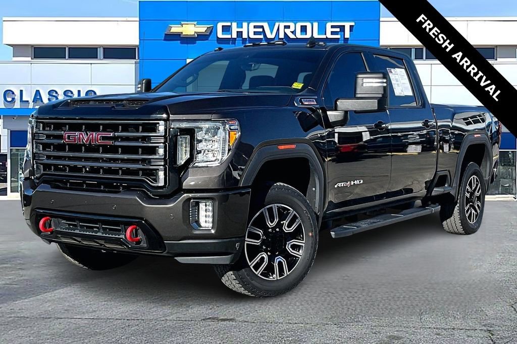 Used 2020 GMC Sierra 2500 AT4 w/ AT4 Premium Package image 3