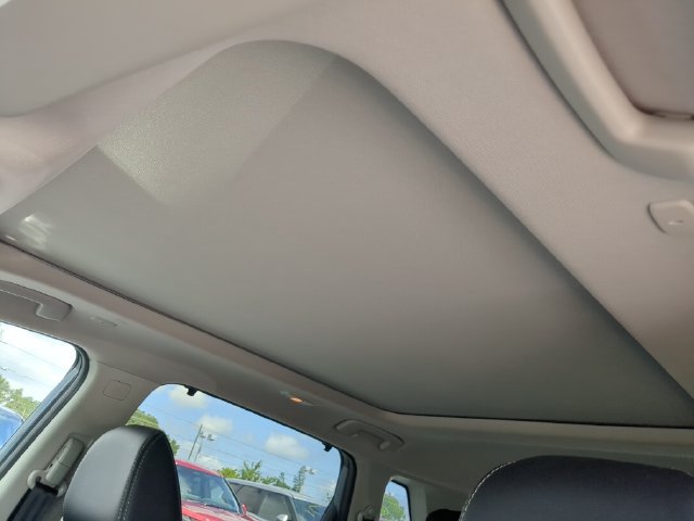 Used 2024 Nissan Rogue SL w/ SL Premium Package FWD image 24
