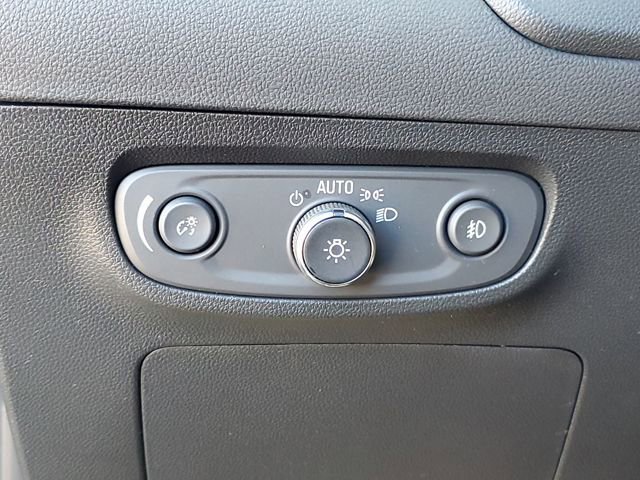 Certified 2022 Buick Encore GX Preferred w/ Cold Weather Comfort Package image 11