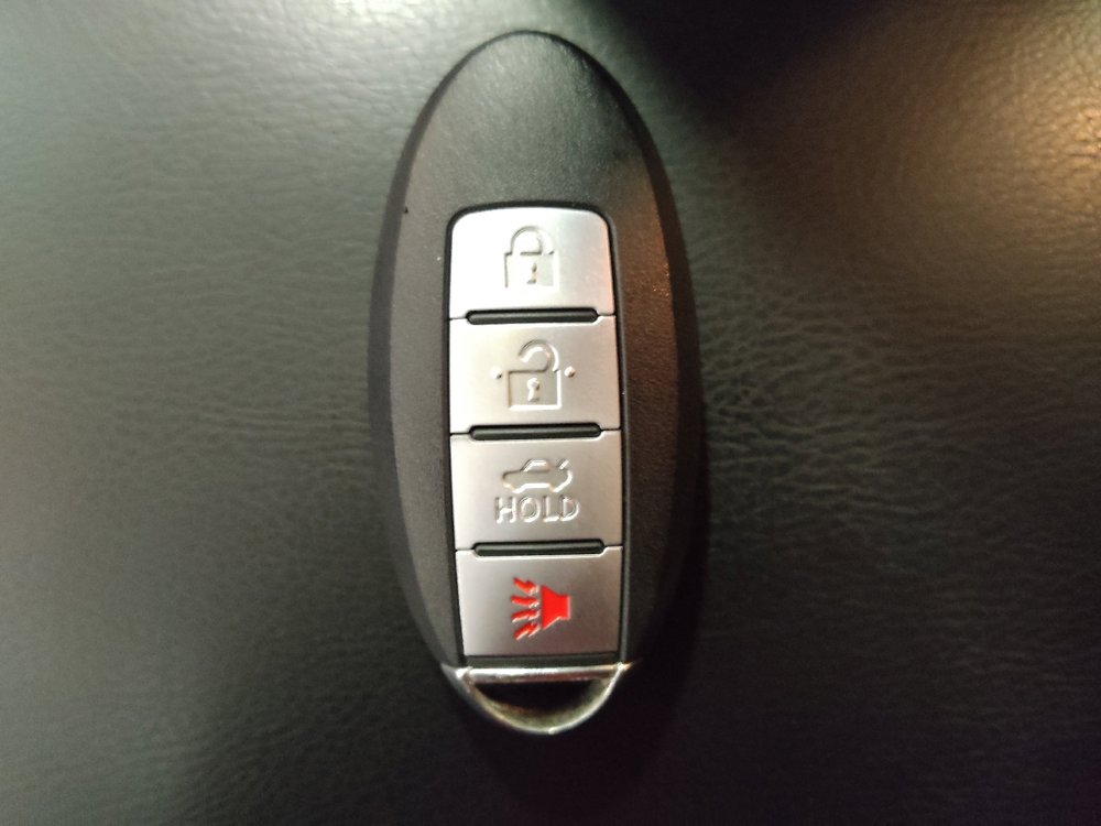 Used 2015 Nissan Rogue SL w/ SL Premium Package image 32