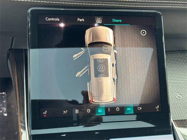 New 2026 Cadillac Escalade ESV Luxury image 24