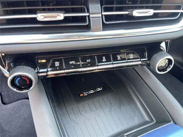 New 2026 Chevrolet Equinox EV LT image 19