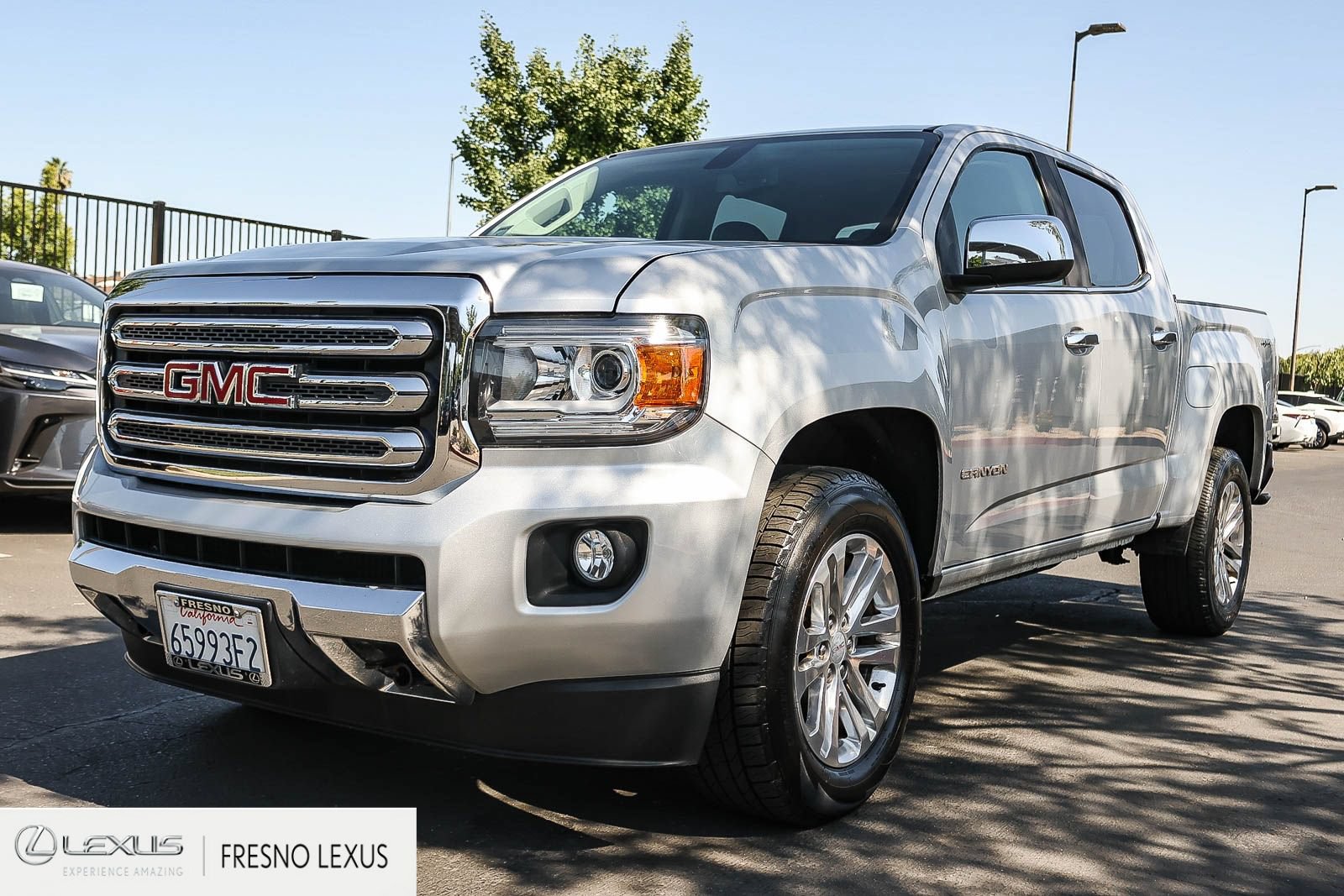 Used 2017 GMC Canyon SLT w/ Trailering Package AWD/4WD image 3