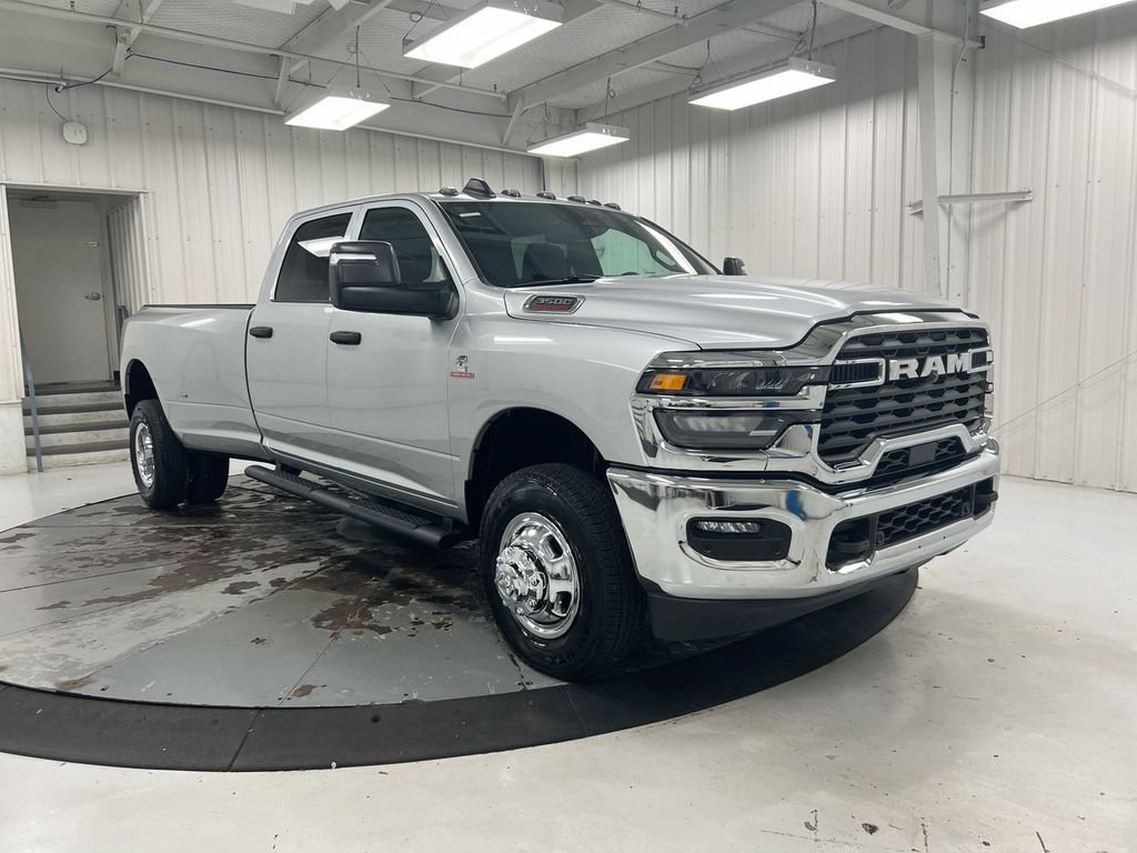 New 2026 RAM 3500 Tradesman AWD/4WD image 2