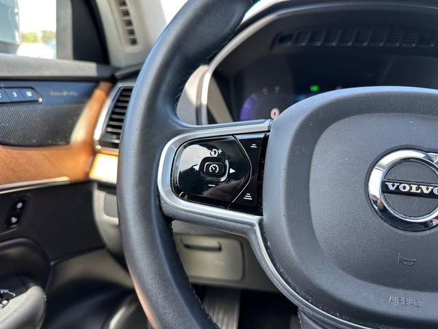 Used 2023 Volvo XC90 B6 Plus AWD/4WD image 24