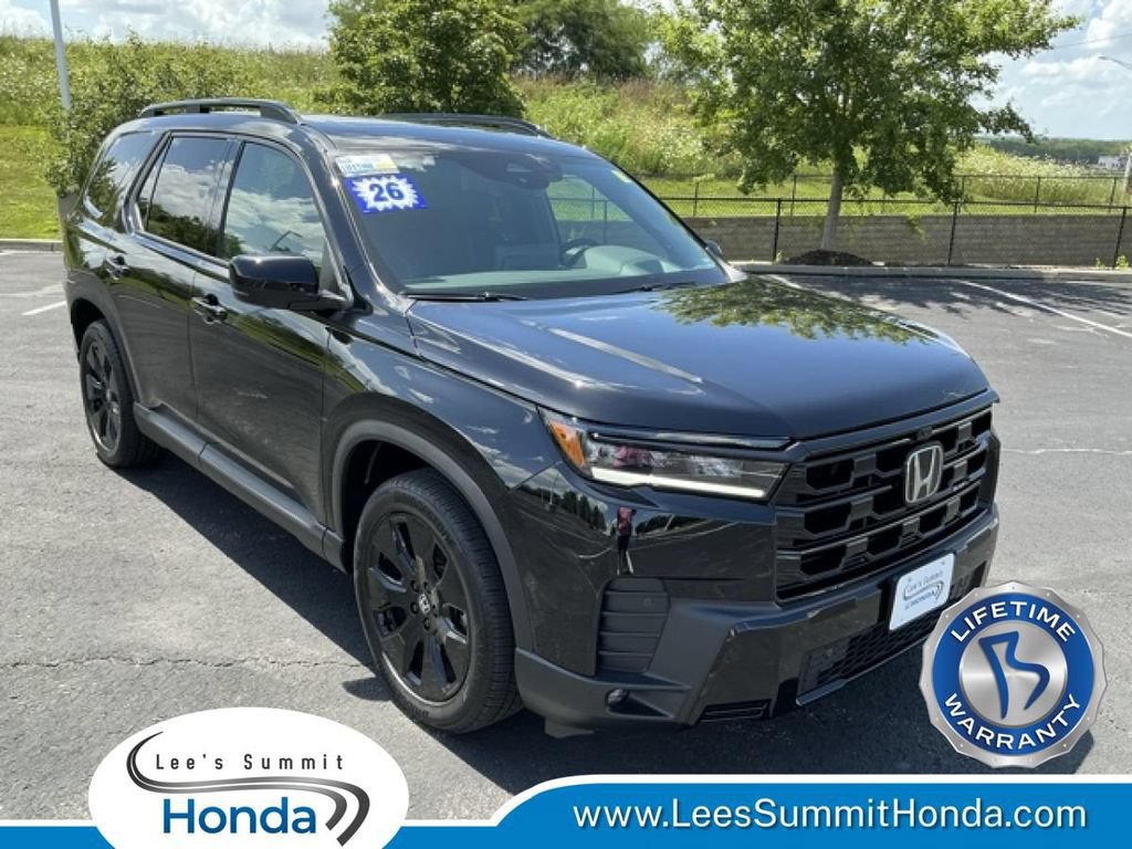Used 2026 Honda Pilot Black Edition image 1