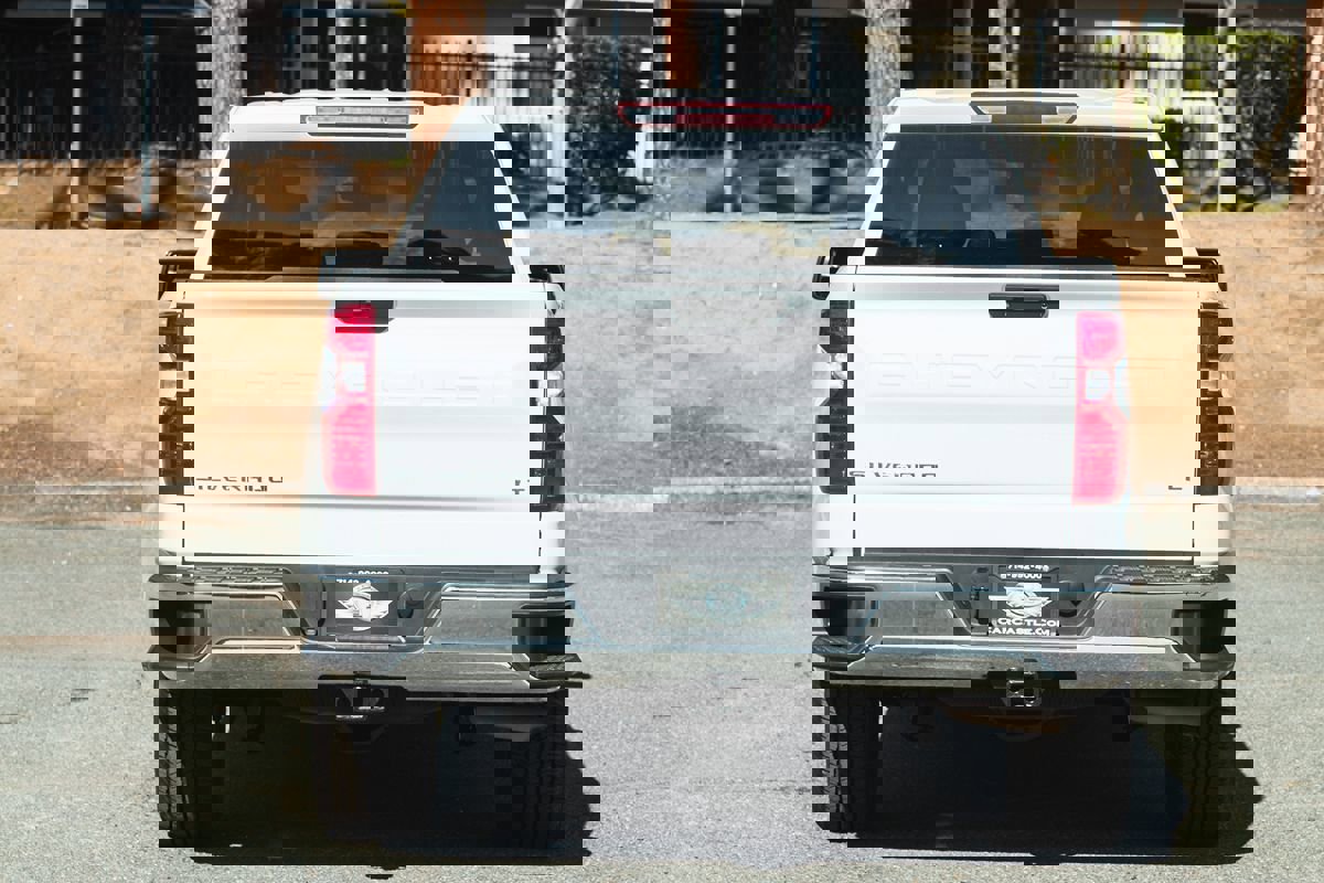 Used 2020 Chevrolet Silverado 1500 LT w/ All-Star Edition image 10