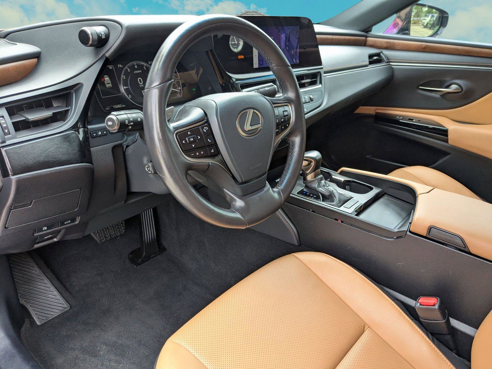 Certified 2025 Lexus ES 350 w/ Premium Package FWD image 6