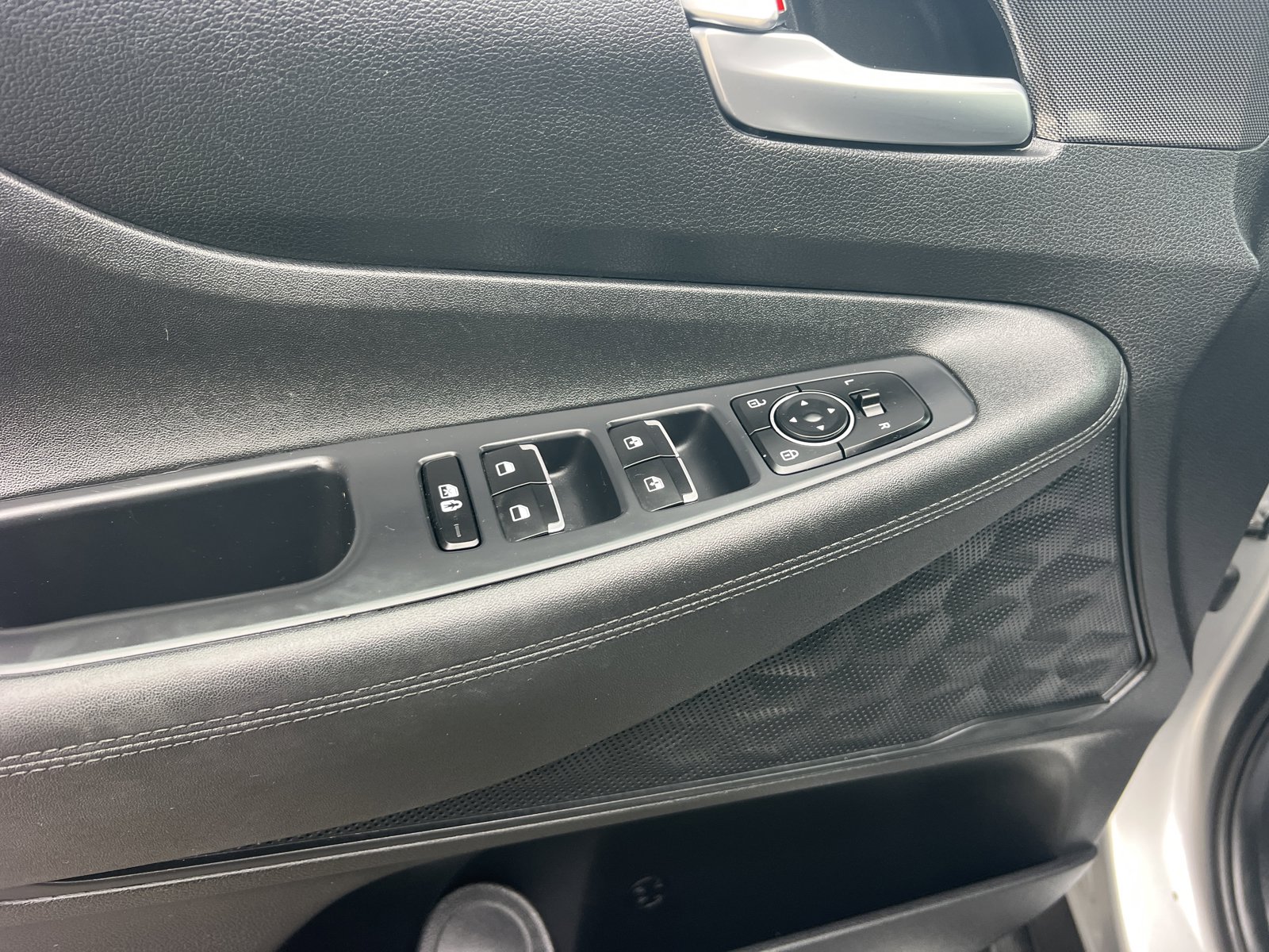 Used 2023 Hyundai Santa Fe XRT AWD/4WD image 18