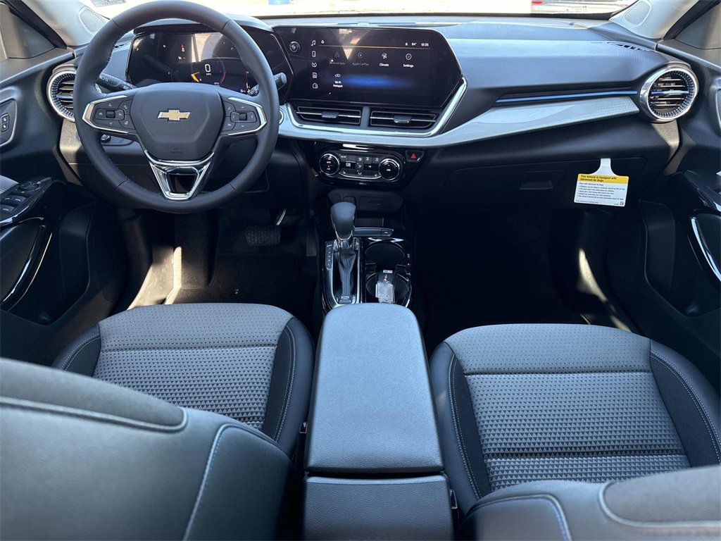 New 2026 Chevrolet Trax LT image 24