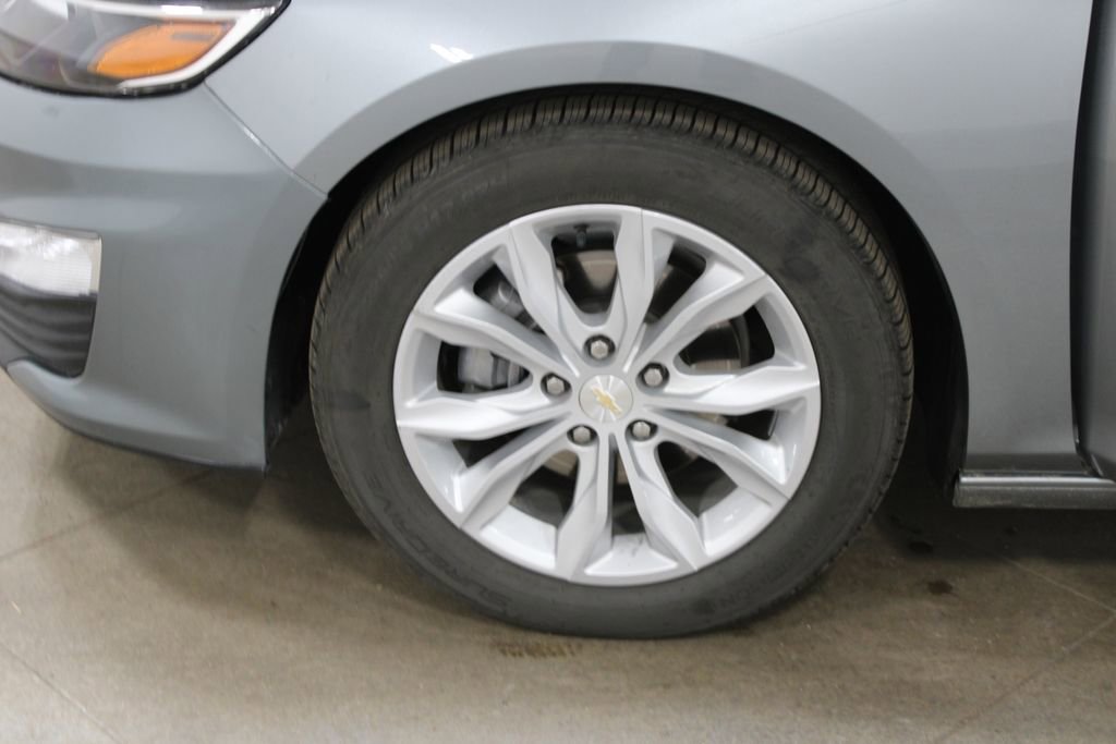 Used 2025 Chevrolet Malibu LT image 44