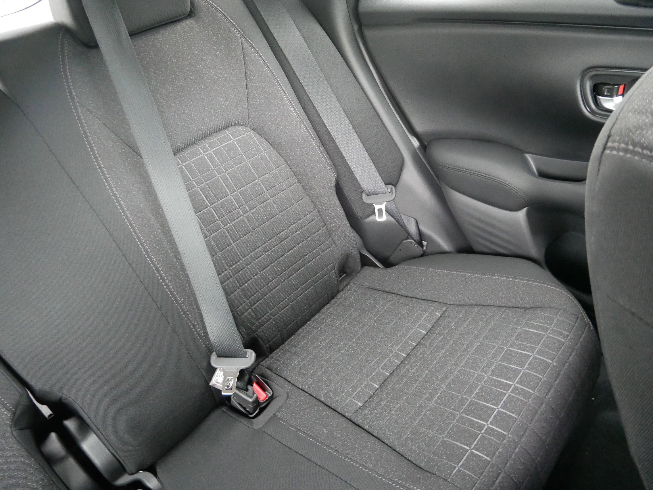 New 2027 Honda HR-V LX image 11