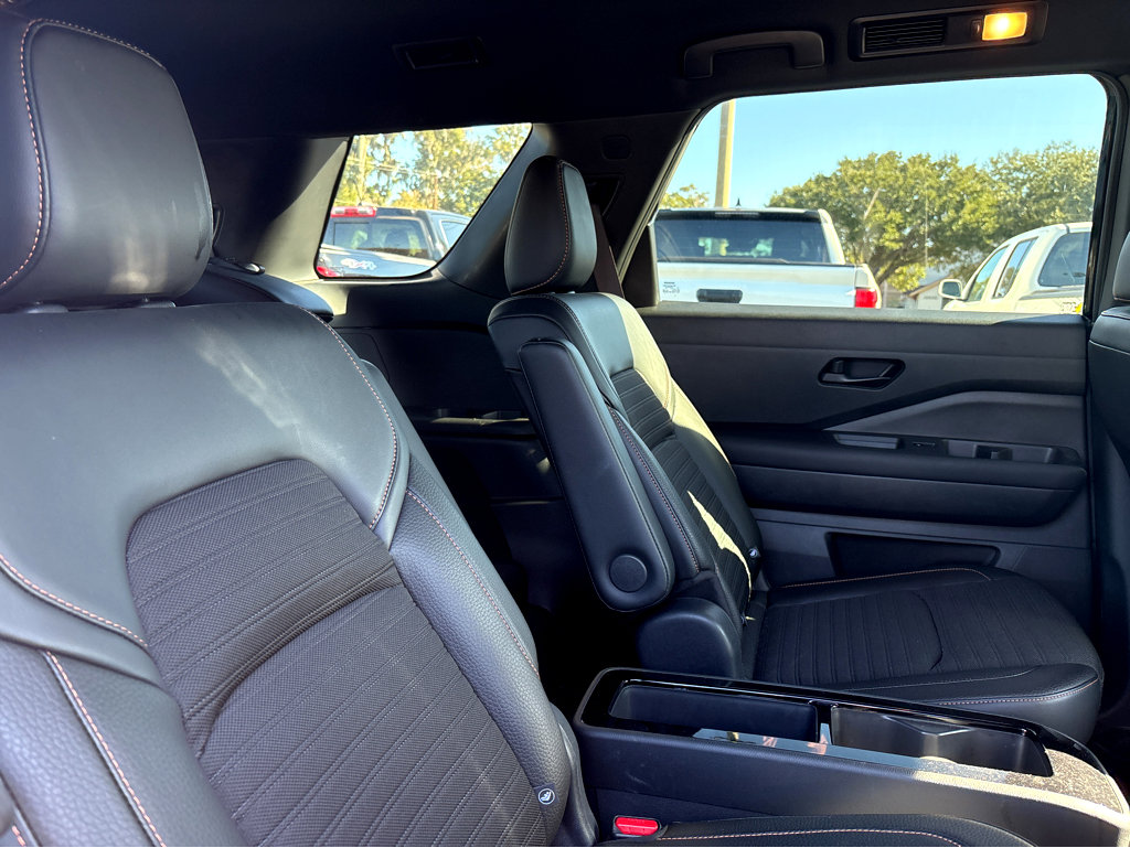 Used 2023 Nissan Pathfinder Rock Creek image 10