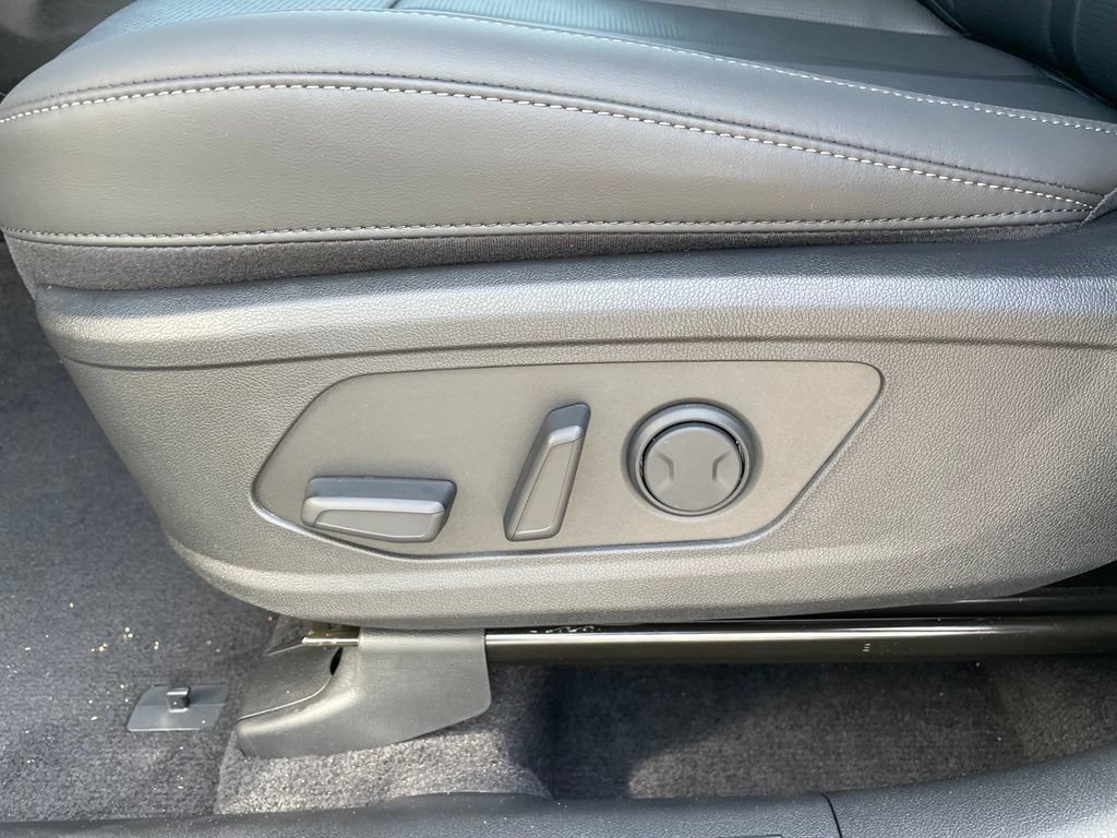 New 2026 Kia Sorento S w/ S Panoramic Sunroof Package FWD image 11