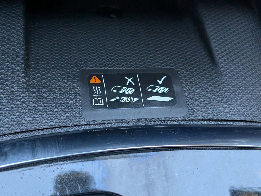 Used 2023 Chevrolet Blazer Premier image 36