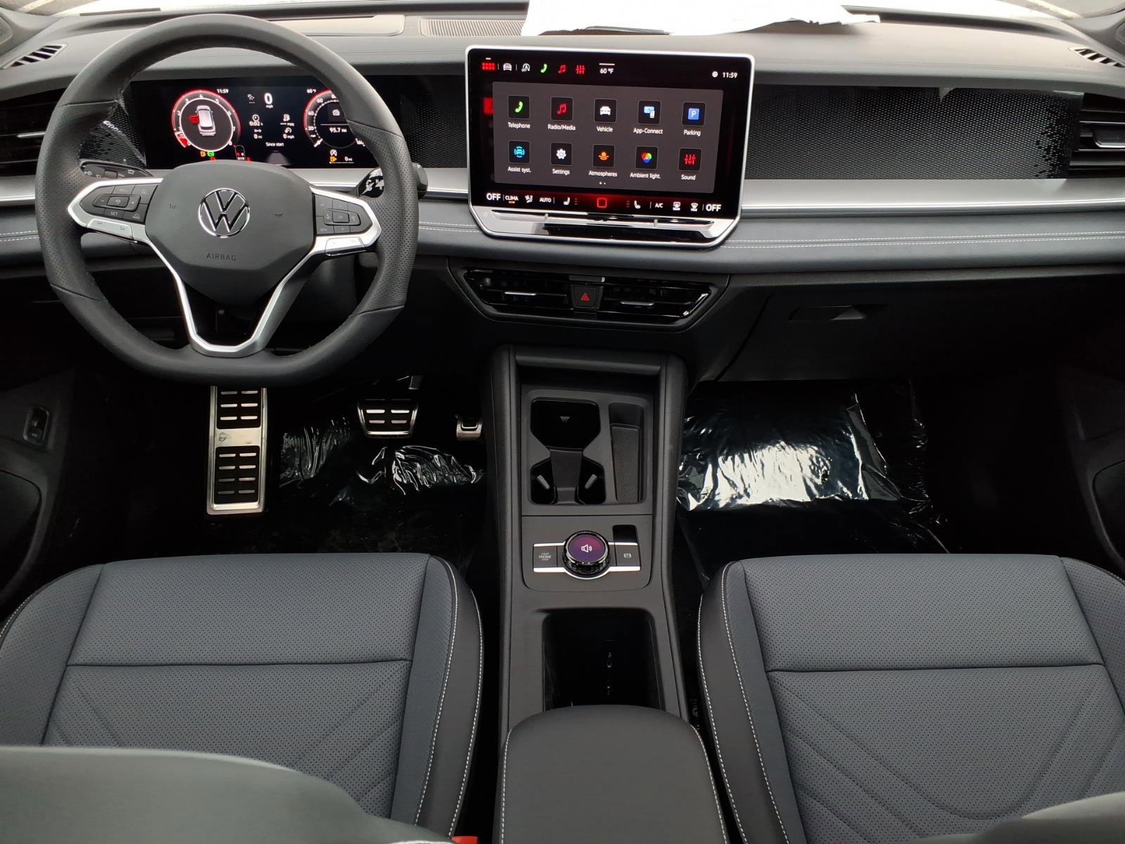 New 2026 Volkswagen Tiguan SE R-Line image 14