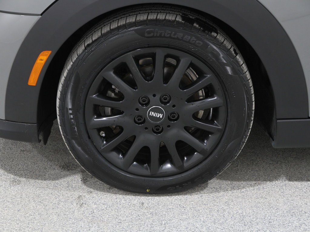 Certified 2023 MINI Cooper 4-Door Hardtop image 21