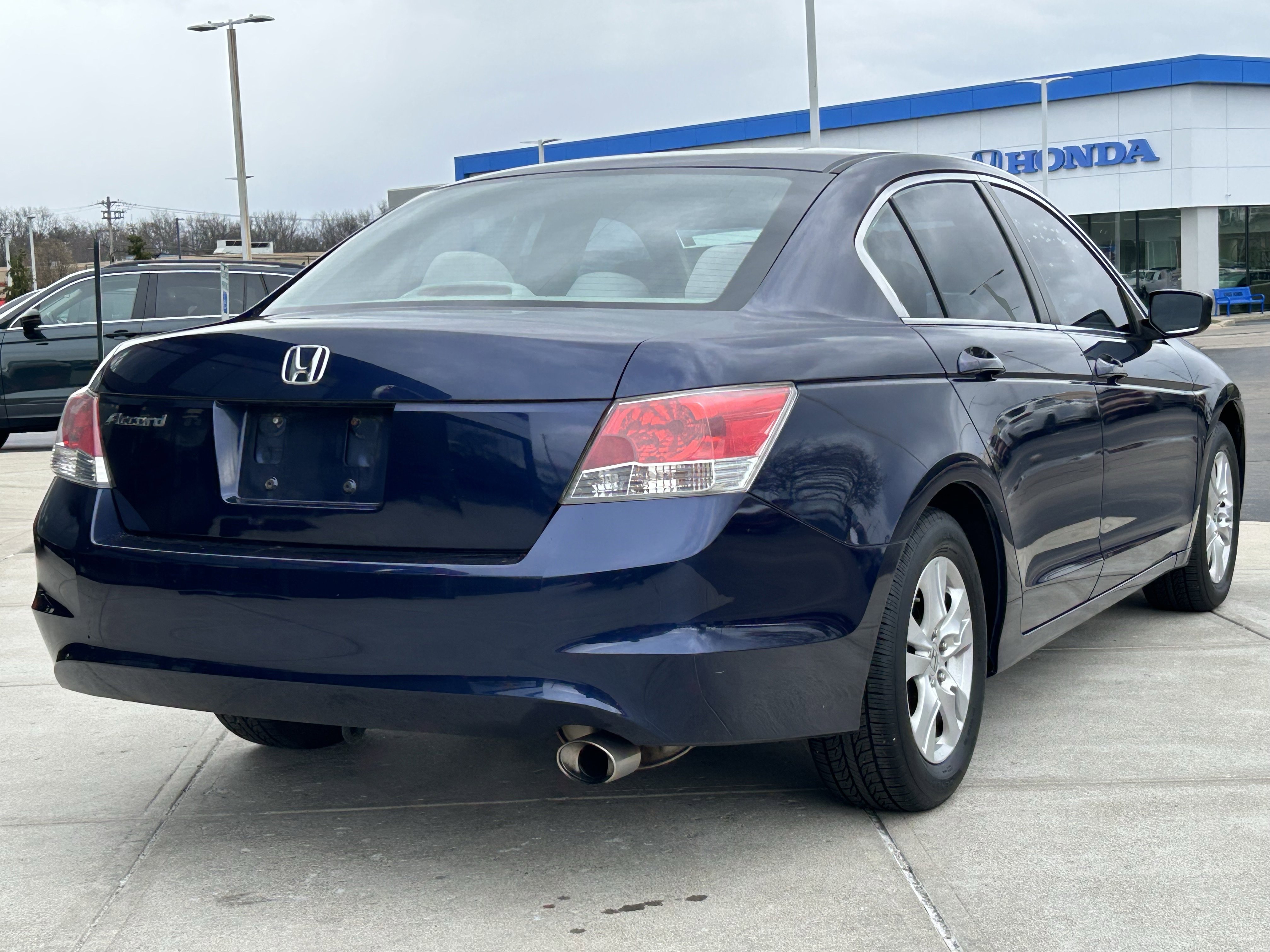 Used 2009 Honda Accord LX-P image 7