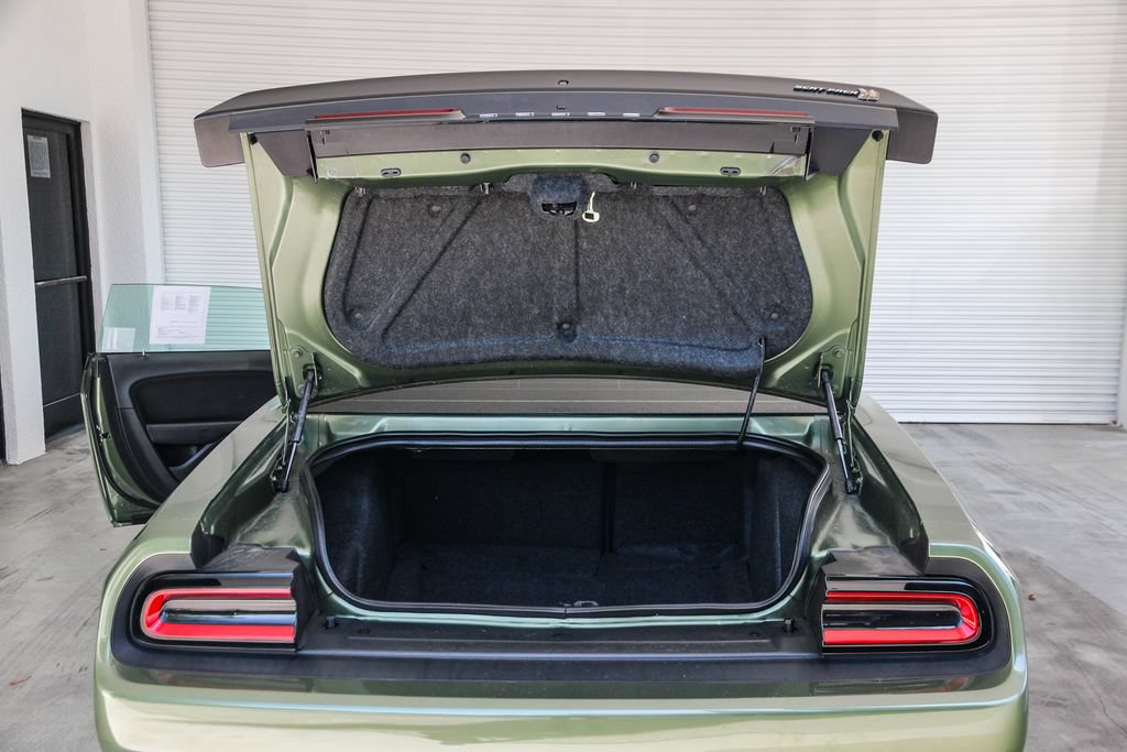 Used 2021 Dodge Challenger R/T Scat Pack RWD image 25