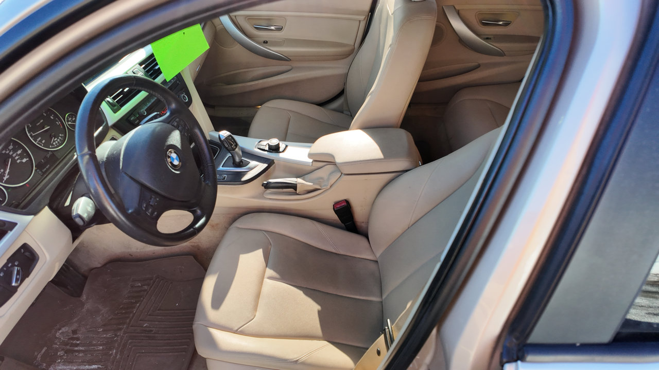 Used 2013 BMW 320i xDrive 320i xDrive image 7