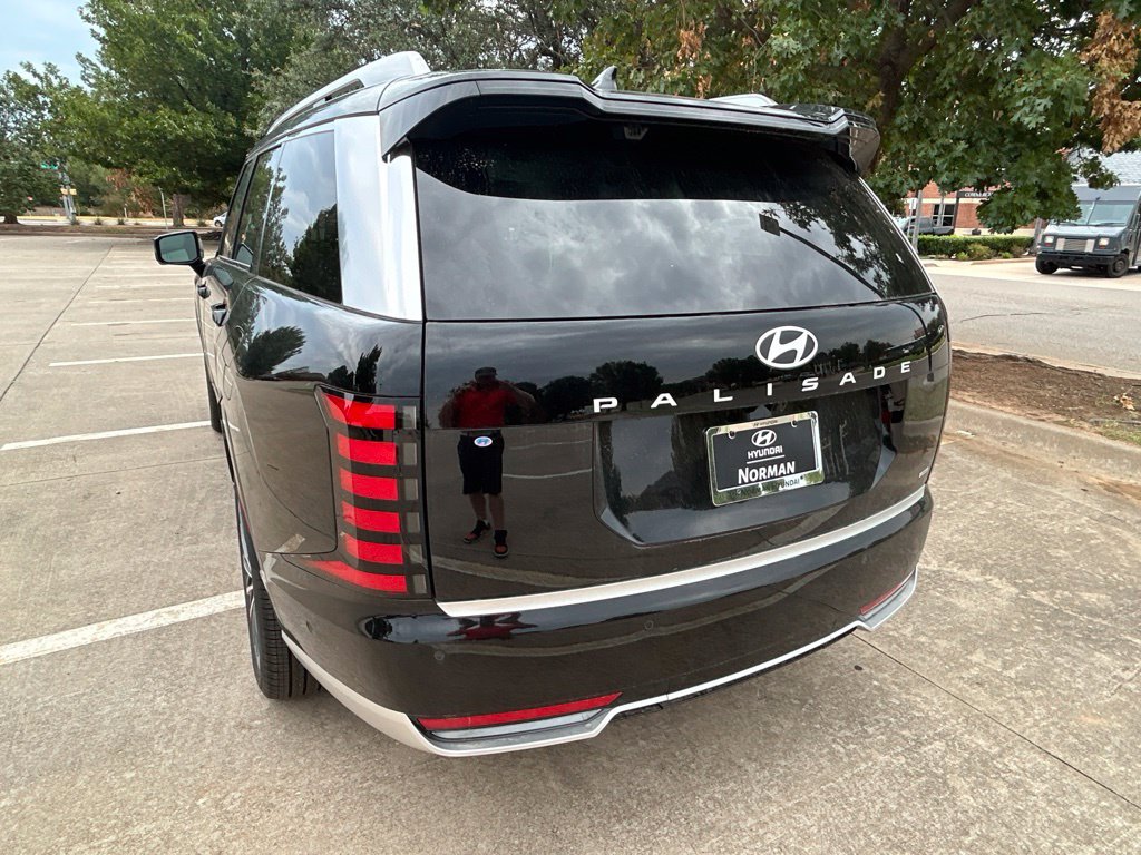 Used 2026 Hyundai Palisade Calligraphy AWD/4WD image 6