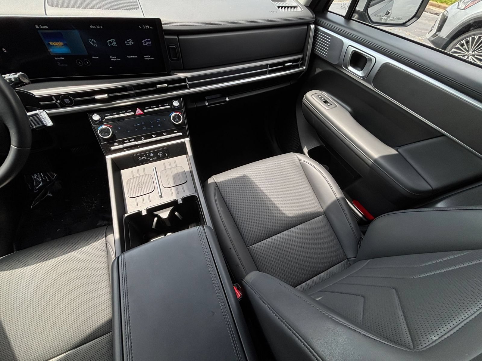 Used 2026 Hyundai Santa Fe SEL FWD image 37