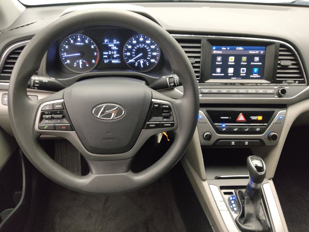 Used 2017 Hyundai Elantra SE FWD image 22