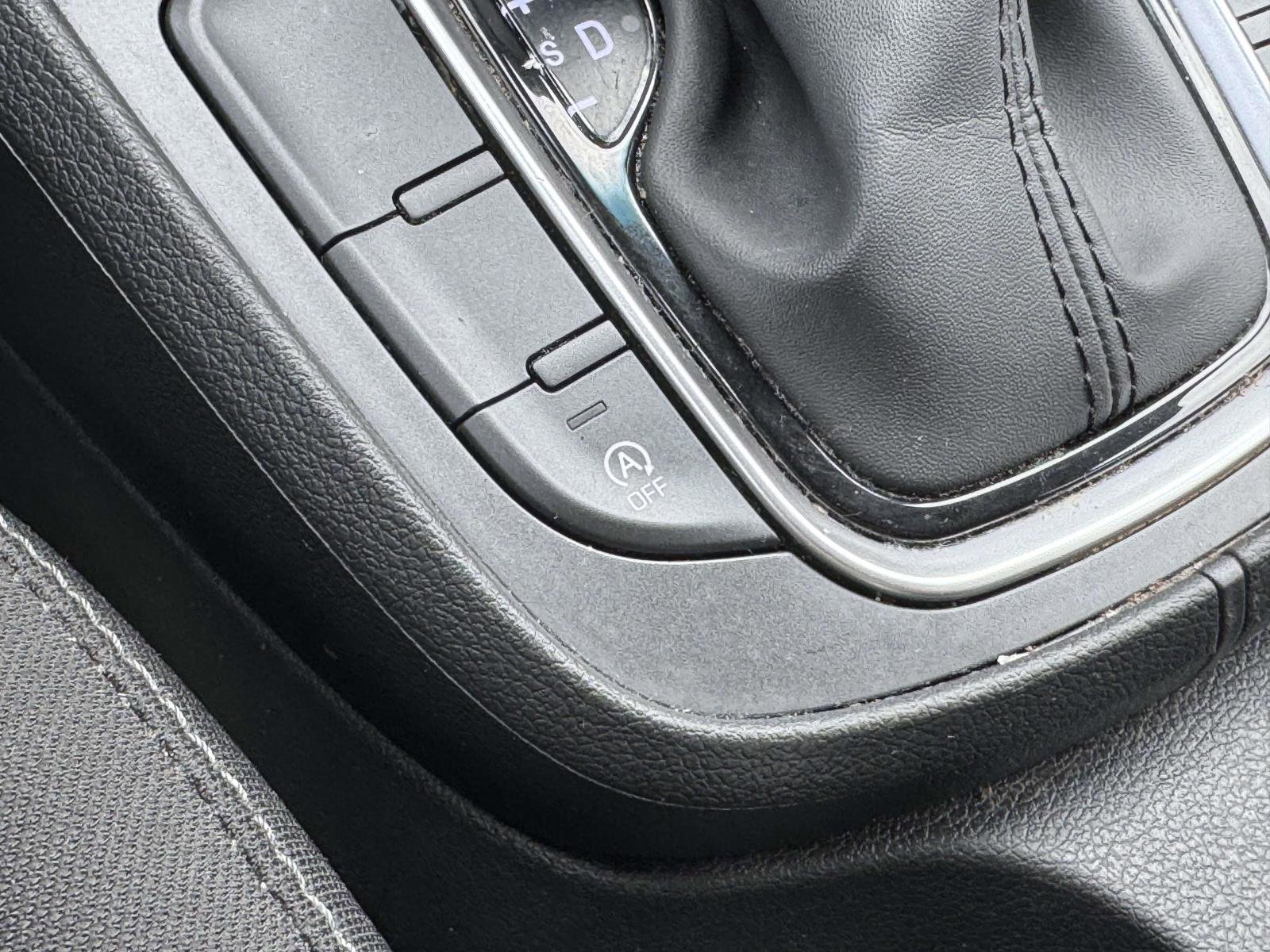 Used 2023 Hyundai Kona SEL image 11